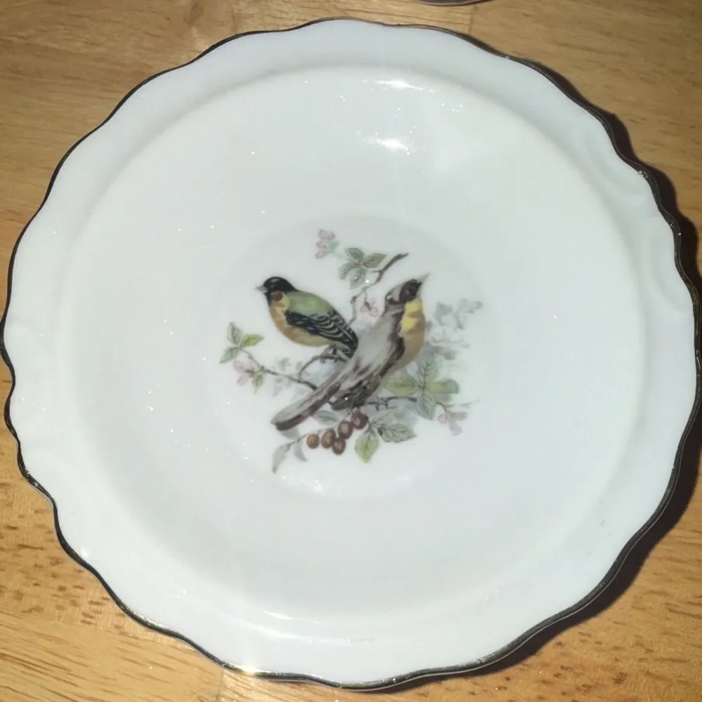 Vintage White Glossy Ceramic Bird Pitcher & Matching Bowl 2pc Set, Made in Japan